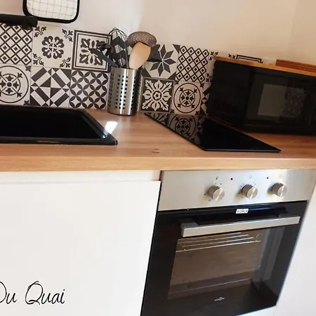 La Chapelle Du Quai 3*